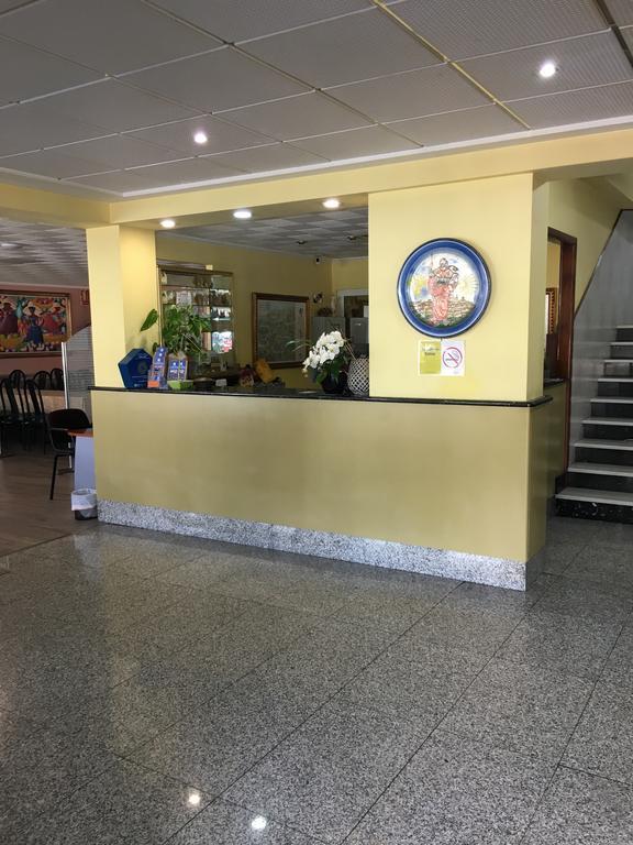 Hotel Garcas Lavacolla Extérieur photo